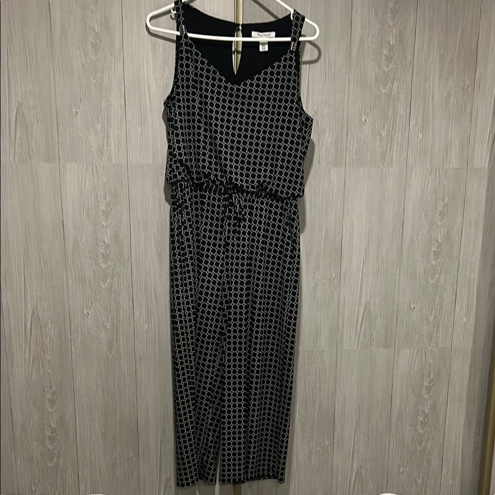 White House Black Market Women's Pantsuit